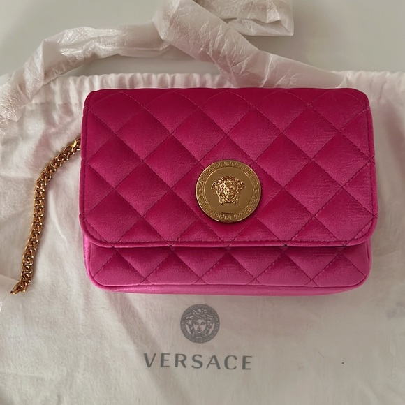 Versace NWOT Hot Pink Velvet MEDUSA Clutch crossbody Handbag 7βx5β with dust bag - Picture 2 of 11